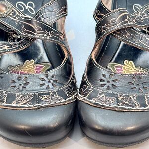 Elite by Corkys Merlin Leather Mary Jane Clogs Size 8